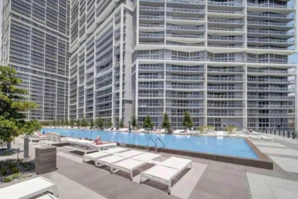 Luxury 1Br Condo W Icon Brickell-Freespa Miami Dış mekan fotoğraf