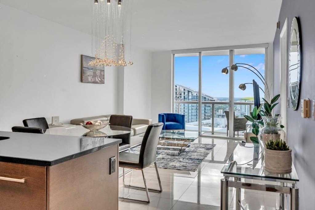 Luxury 1Br Condo W Icon Brickell-Freespa Miami Dış mekan fotoğraf