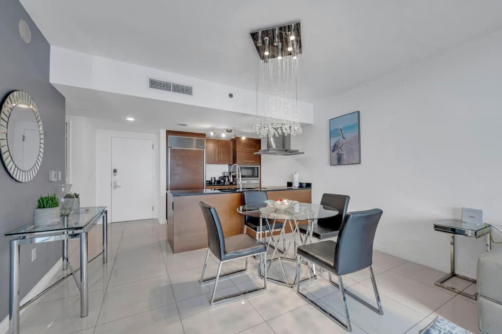 Luxury 1Br Condo W Icon Brickell-Freespa Miami Dış mekan fotoğraf