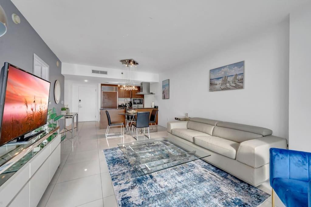 Luxury 1Br Condo W Icon Brickell-Freespa Miami Dış mekan fotoğraf