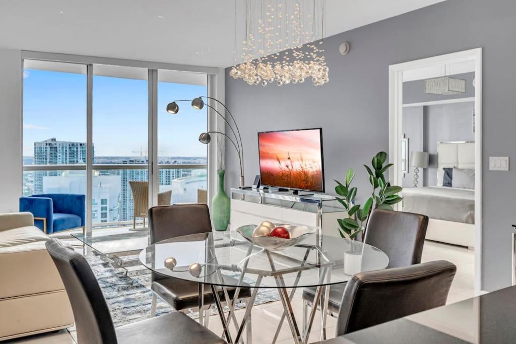 Luxury 1Br Condo W Icon Brickell-Freespa Miami Dış mekan fotoğraf